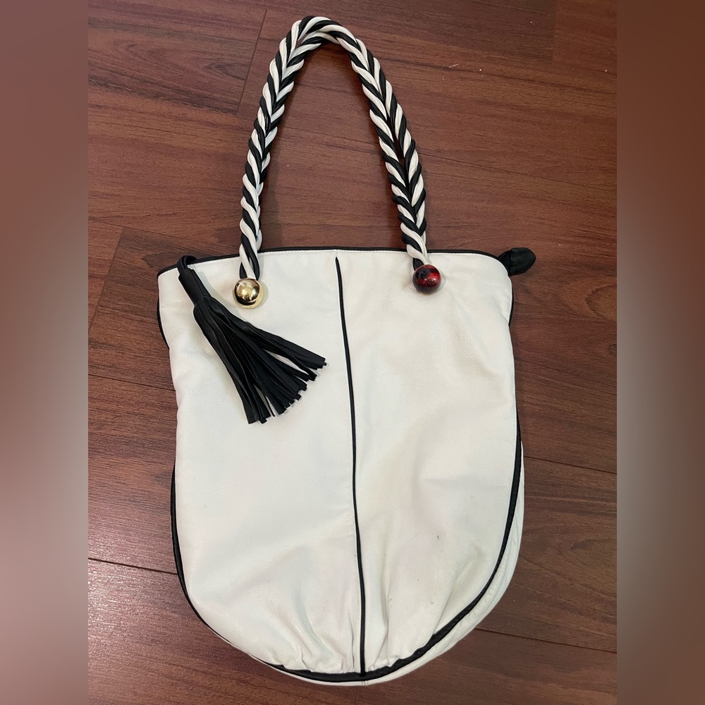 Vintage Brio Leather purse shoulder tote, handbag, black, and white